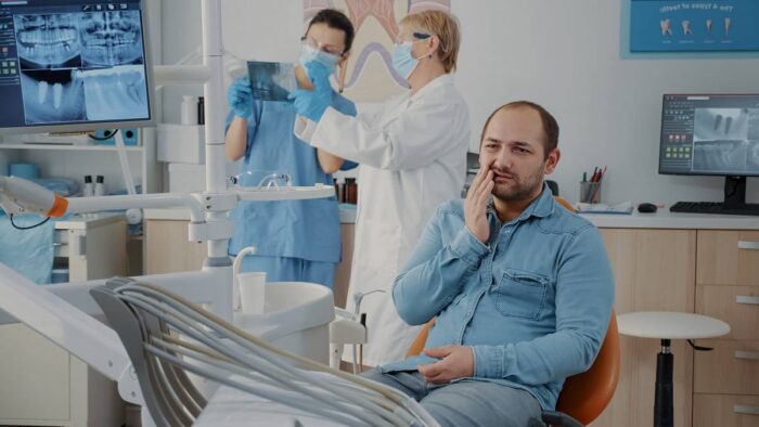 How To Find Emergency Dental Services Near Me