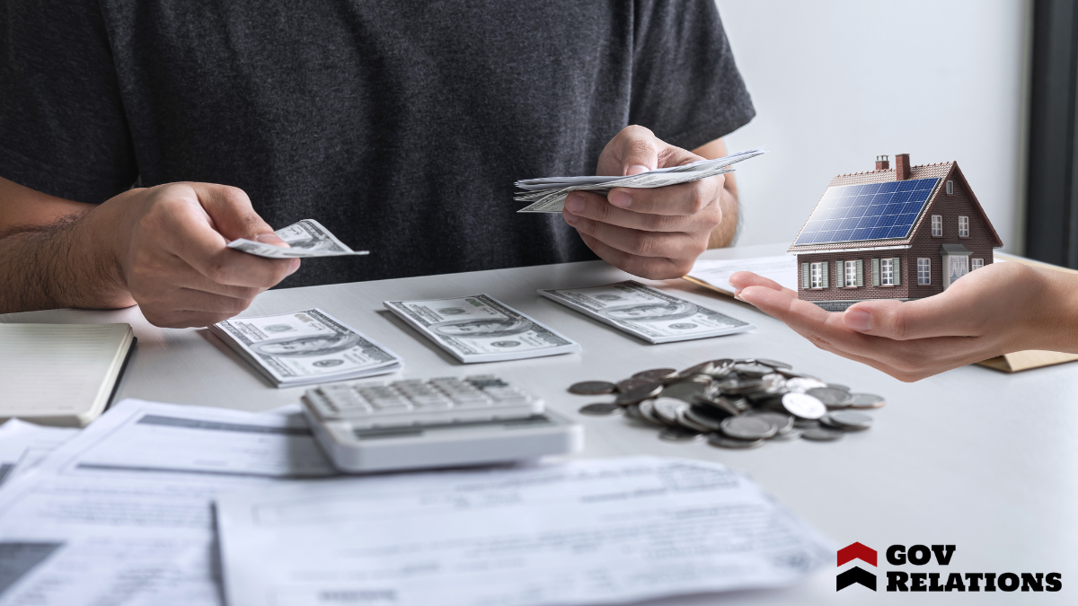 How the Solar Tax Credit Works for Homeowners